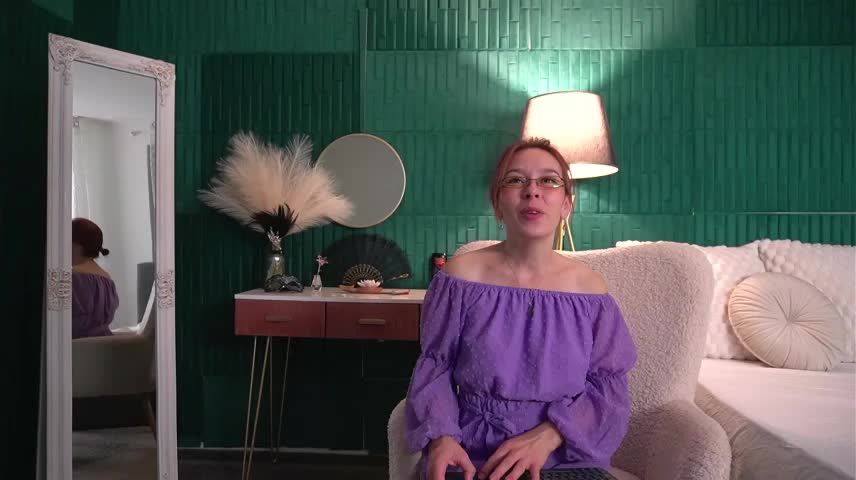 HaileyMoonn Webcam Chat October 20, 2026
