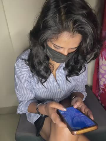 kira_105xxx Webcam Star October 20, 2026