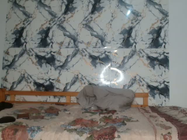 CreamyCookie626 Webcam Chat October 20, 2026