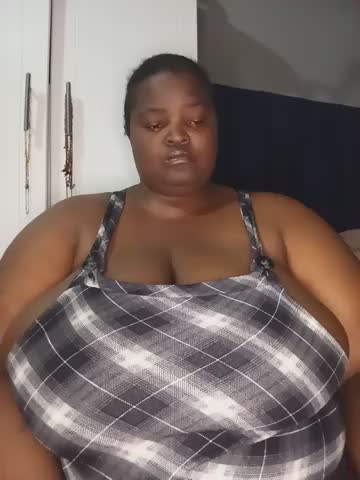 ChubbyLucia Webcam Chat October 20, 2026