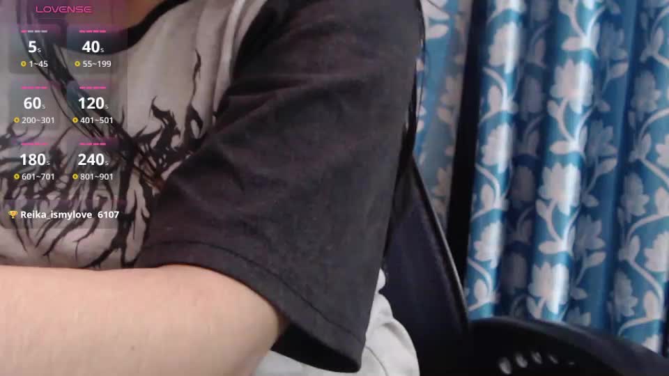 Reika_01 Webcam Chat October 20, 2026