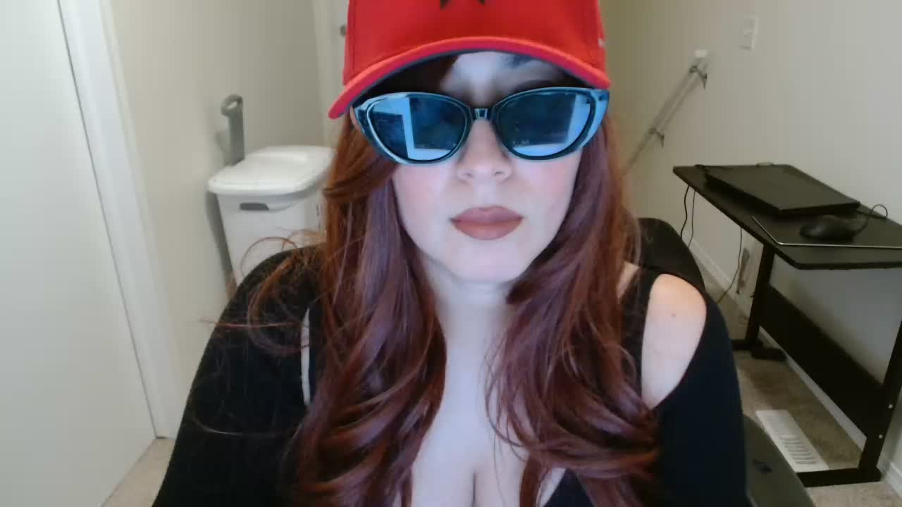 Sassy_Latina Webcam Chat October 20, 2026
