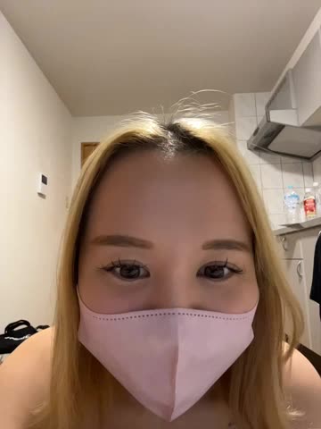 fuyu_apple Webcam Chat October 20, 2026