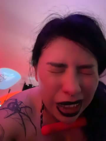 Draculona-666 Webcam Chat October 20, 2026