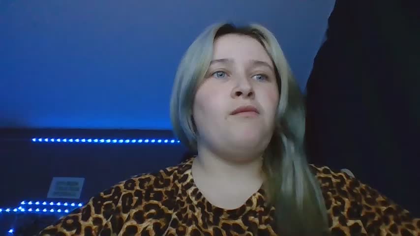 Light_Luna Webcam Chat October 20, 2026