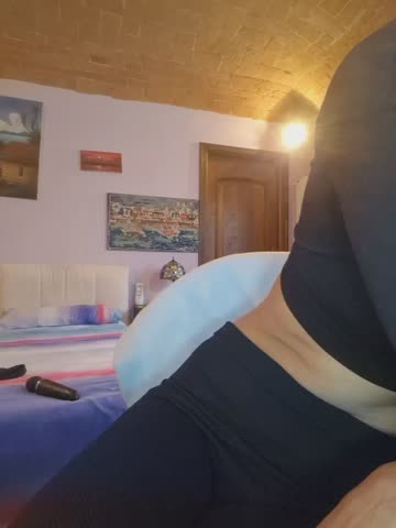 Luisa968 Webcam Chat October 20, 2026