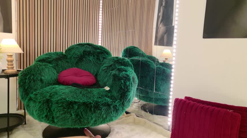 celia_chanel Webcam Chat October 20, 2026