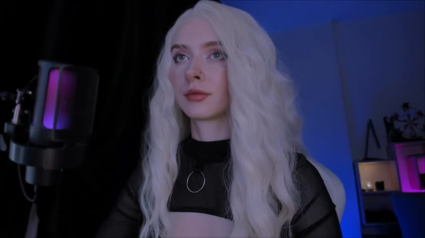 Mistress_Iris Webcam Chat October 20, 2026
