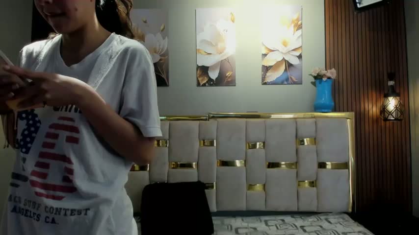 ling_ling24 Webcam Chat October 20, 2026