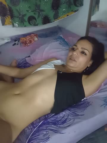 Luna_petite69 Webcam Chat October 20, 2026