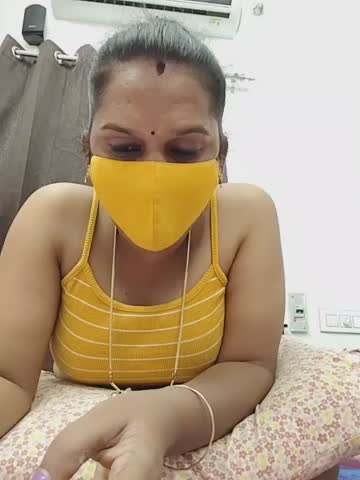 Midnightqueenn Webcam Chat October 20, 2026