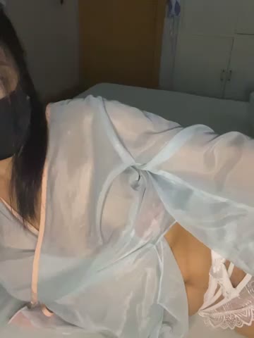 Qiuqiu-Q Webcam Chat October 20, 2026