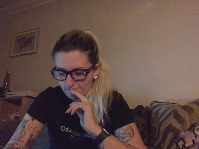 xxamyleighxx Webcam Chat October 20, 2026