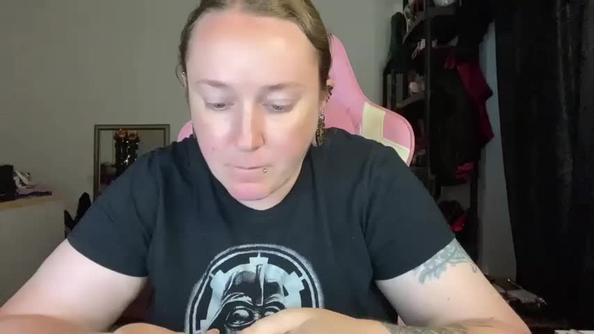 kisicaxx Webcam Chat October 20, 2026