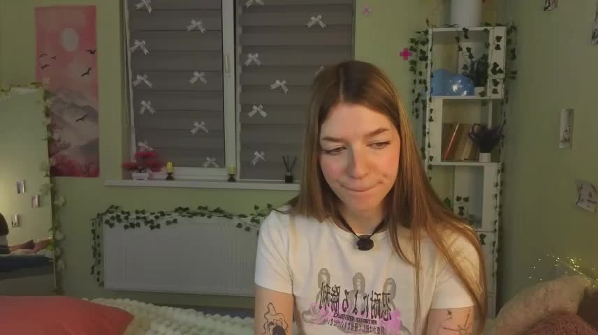 AliceRandewu Webcam Chat October 21, 2026
