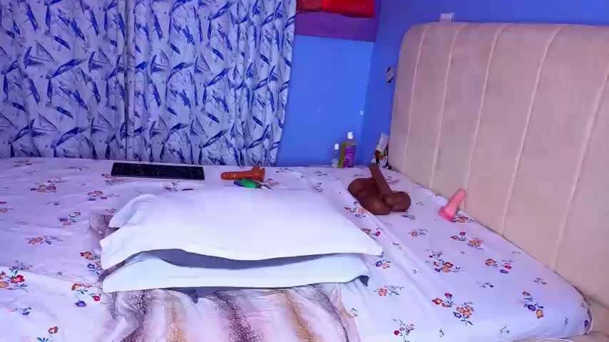 Dette_dimples Webcam Chat October 21, 2026