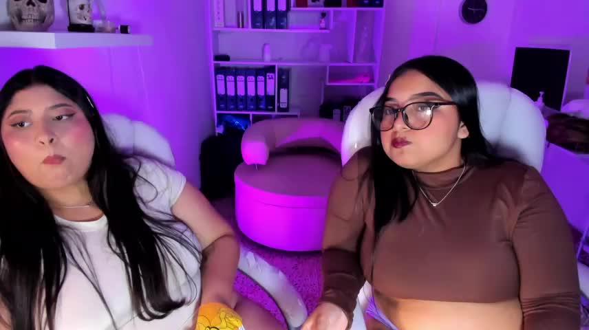 Mia_roussee_ Webcam Chat October 21, 2026