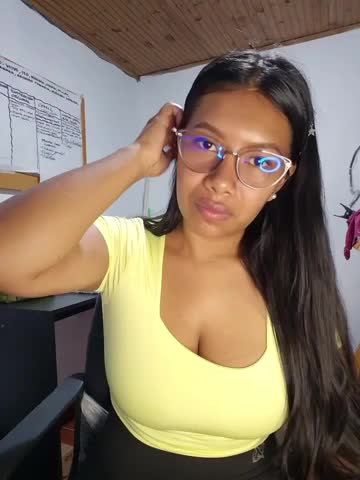 Pauli_O Webcam Chat October 21, 2026