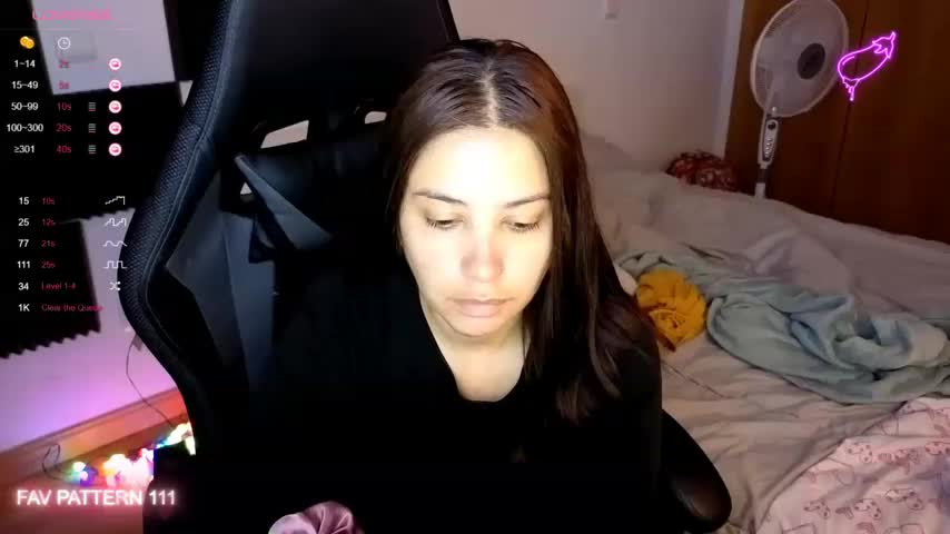 AnnaQueen Webcam Chat October 21, 2026