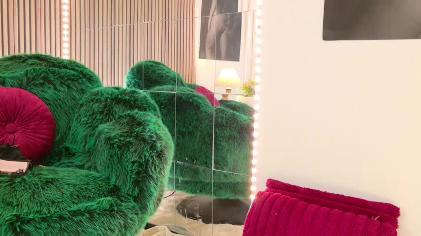 celia_chanel Webcam Chat October 21, 2026