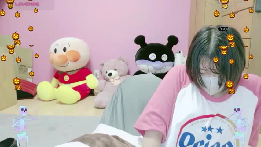 _usya_2525 Webcam Chat October 21, 2026