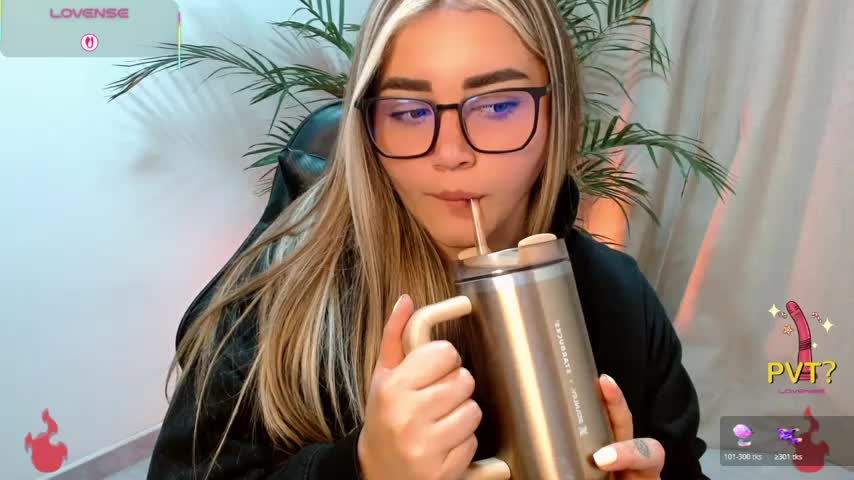 Lucia_star__ Webcam Chat October 21, 2026
