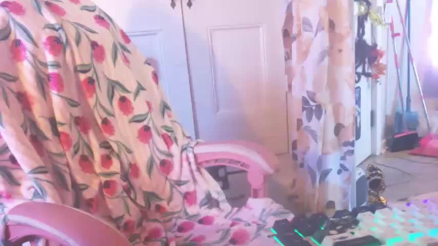 nastydianastrips Webcam Chat October 21, 2026