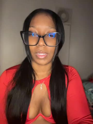 chell_iivy Webcam Chat October 21, 2026