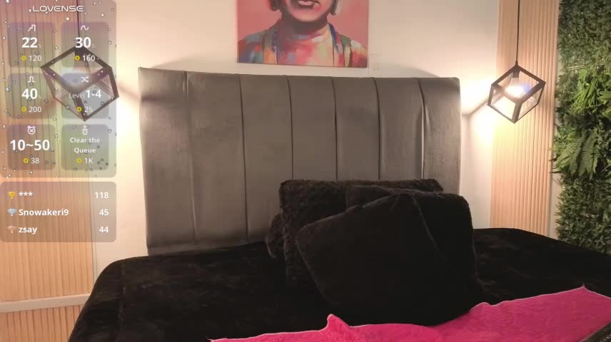 Jullzz__ Webcam Chat October 21, 2026