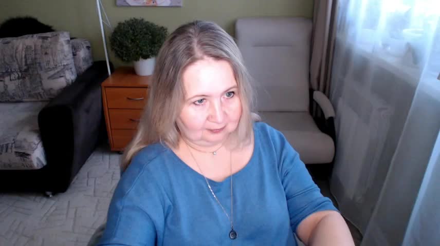 YanaMayer Webcam Chat October 21, 2026