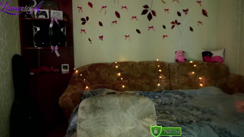 Lunariaa Webcam Chat October 21, 2026