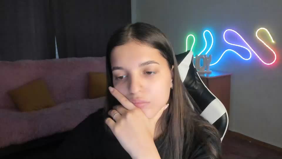 ChicGirl Webcam Chat October 21, 2026