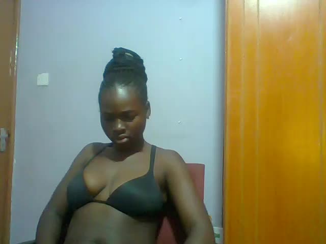 sweet_cherry_cheeks Webcam Chat October 21, 2026