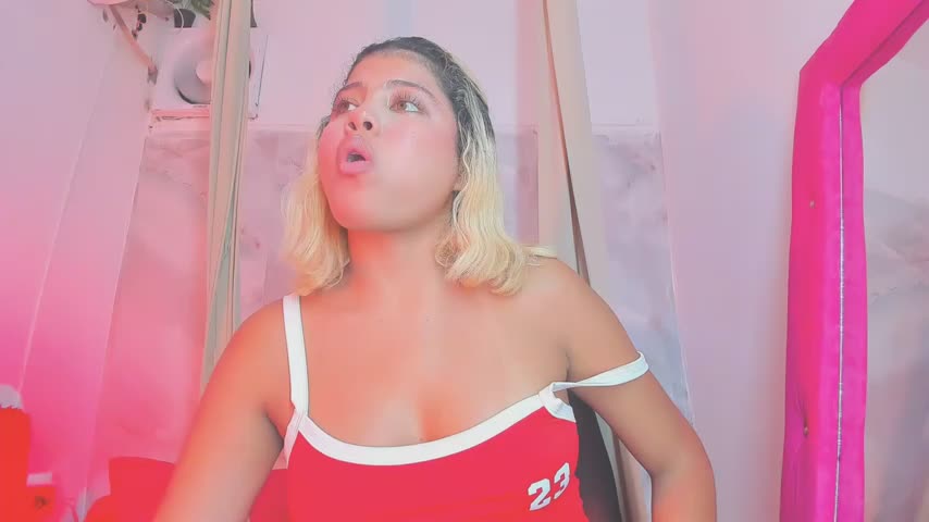 sofiacastillo01 Webcam Chat October 21, 2026