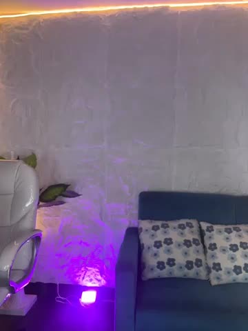 DaniaMillerr_ Webcam Chat October 21, 2026