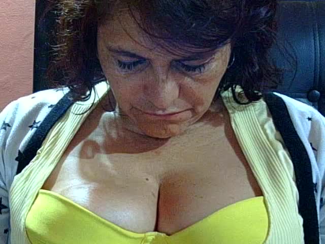 BiancaSteel Webcam Chat October 21, 2026