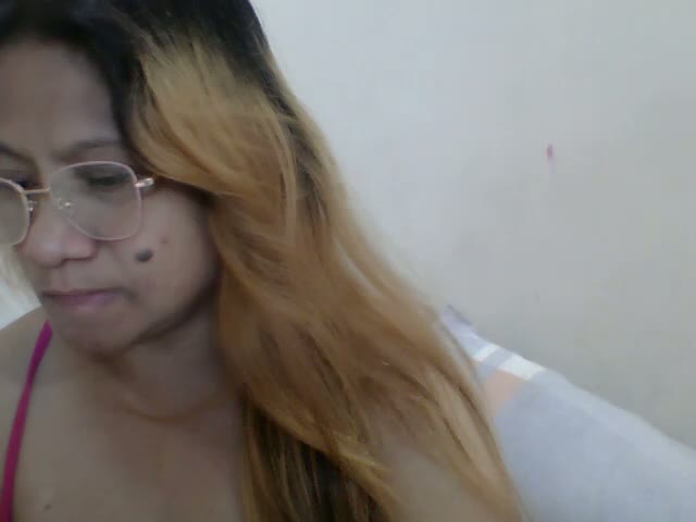 PinayChristine Webcam Chat October 21, 2026