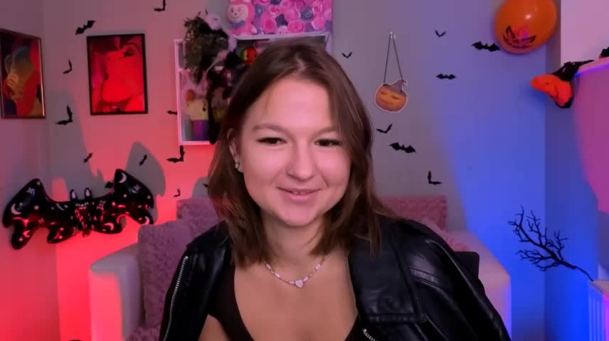 liana_best Webcam Chat October 21, 2026