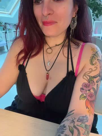 LunaMoongirl Webcam Chat October 21, 2026