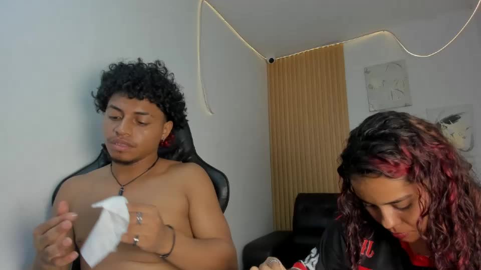 destroy_of_passion Webcam Chat October 21, 2026