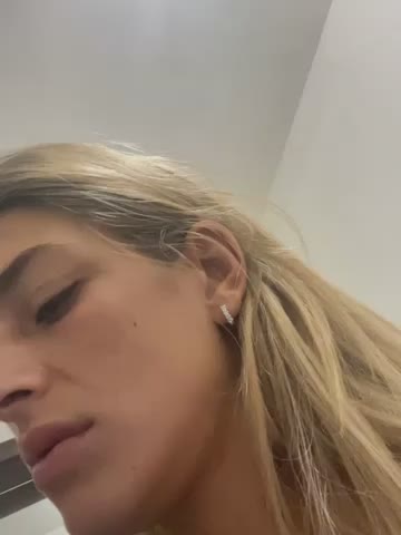 Bellalolahot Webcam Chat October 21, 2026
