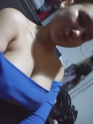Merliah_1 Webcam Chat October 21, 2026