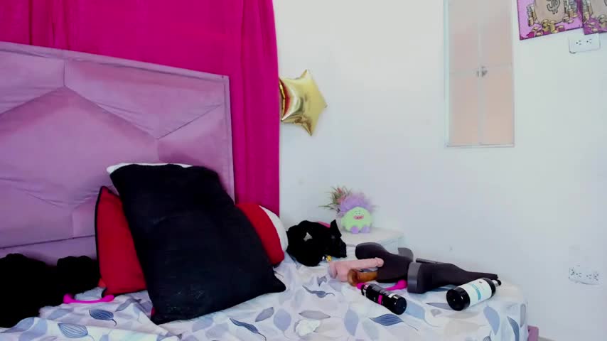 GraceJansenn Webcam Chat October 21, 2026