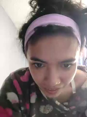 laura_mont Webcam Chat October 21, 2026
