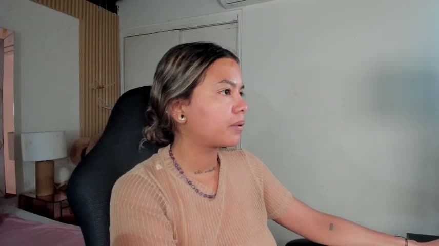 dulce_lyraa1 Webcam Chat October 21, 2026