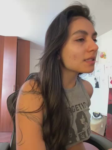 Dahian-peach Webcam Chat October 21, 2026
