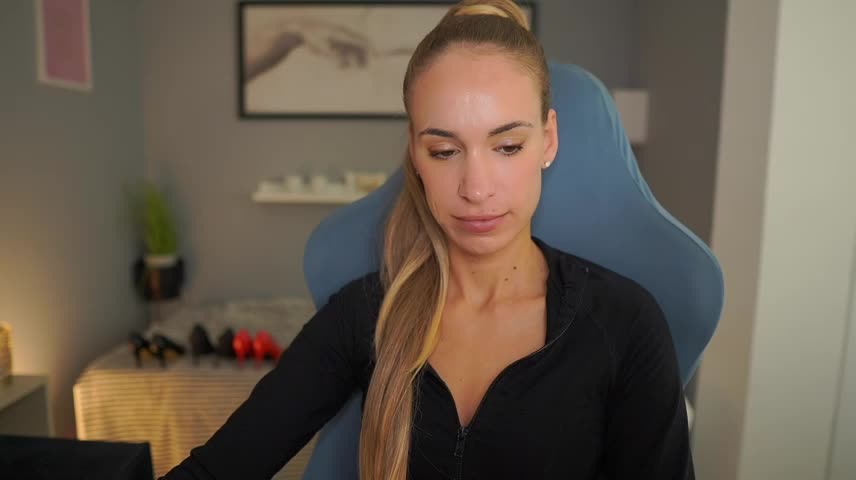 VerikovaOlga Webcam Chat October 21, 2026