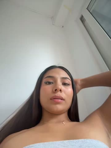 amira_cute2 Webcam Chat October 22, 2026
