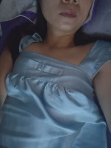 -Troni- Webcam Chat October 22, 2026