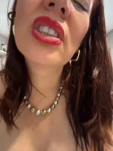 BiancaDiluchi Webcam Chat October 22, 2026
